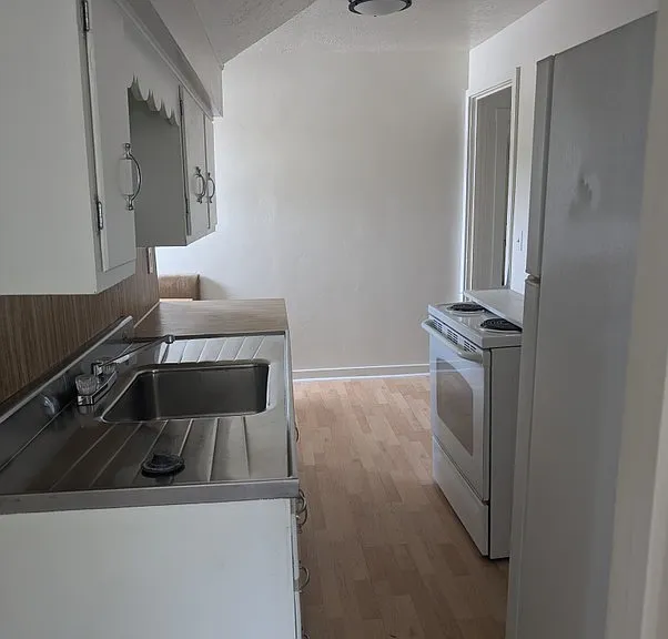 374 N 500 W #1 — Photo 9