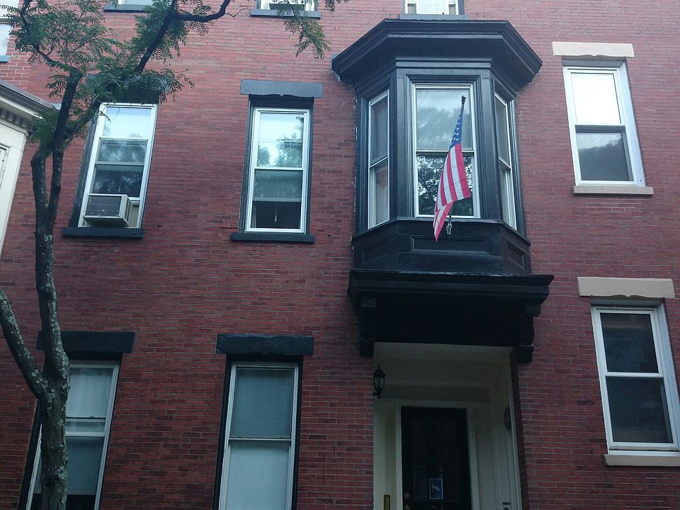 2nd image of 24 Auburn St