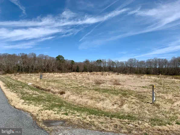 613 Saint Lukes Rd, Fruitland, MD 21826