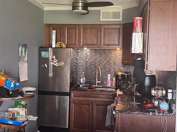 3rd image of 1107 Cypress Pointe