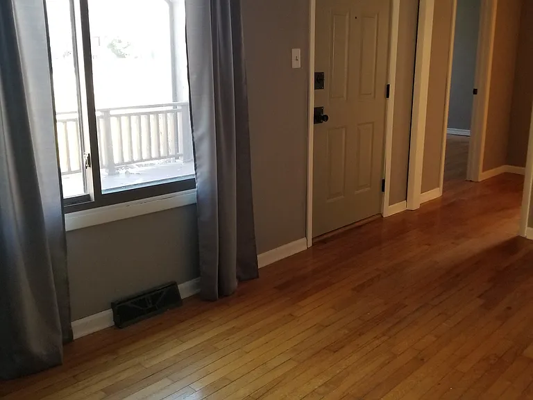 2003 Rebecca St — Photo 12