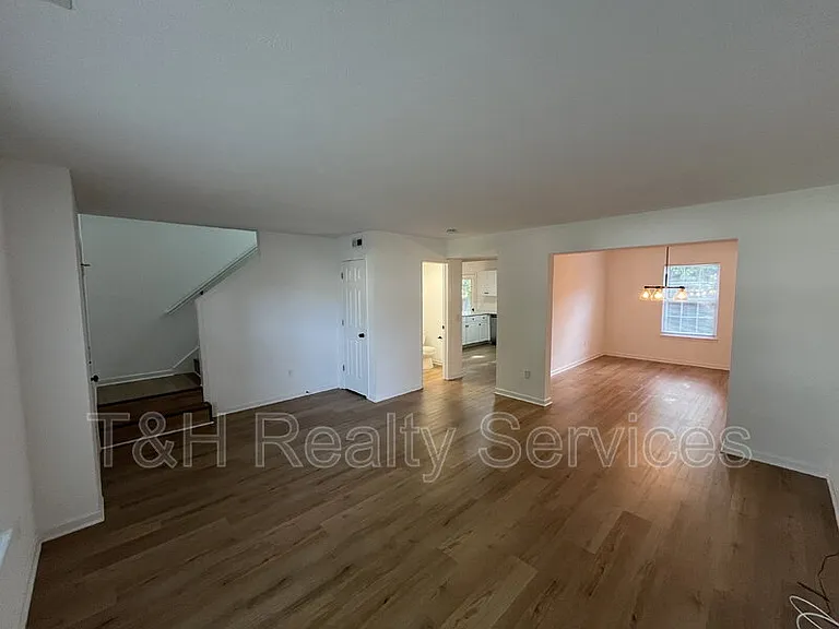 14952 Oak Rd — Photo 7
