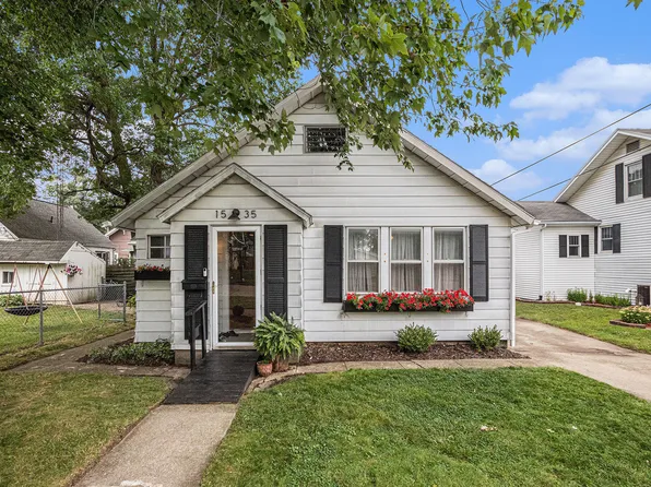 1535 Oak St, Niles, MI 49120