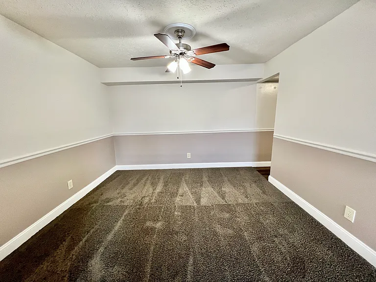 Derby Run Apartments — Photo 28