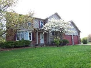 3497 Apple Grove Dr, Dayton, OH 45430