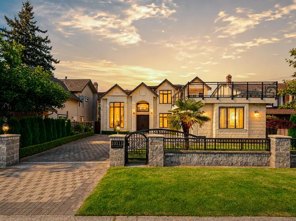 10311 Mortfield Rd, Richmond, BC V7A 4H7