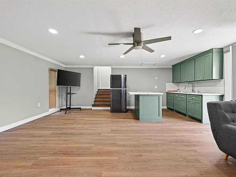 7019 Oak Ln — Photo 30