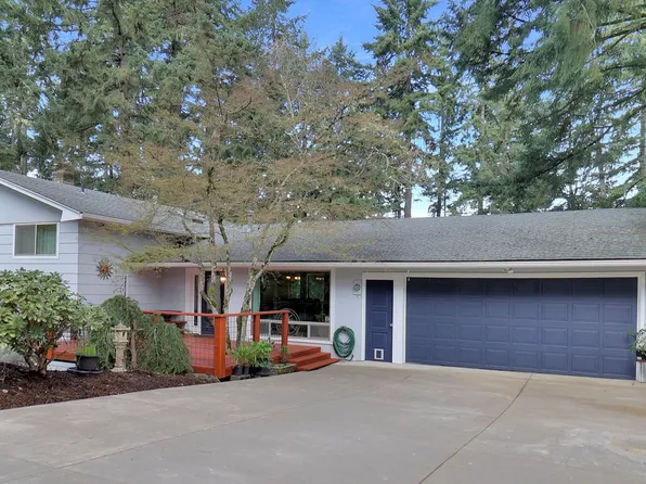 2265 Shields Ave, Eugene, OR 97405