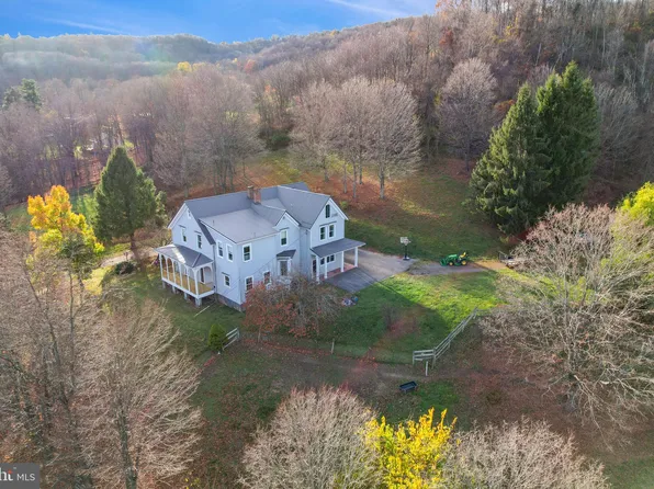 18119 Craig Ln NW, Frostburg, MD 21532