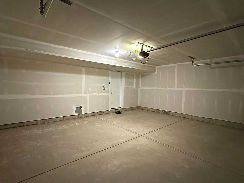 1st image of 14937 S McCarthy Cir