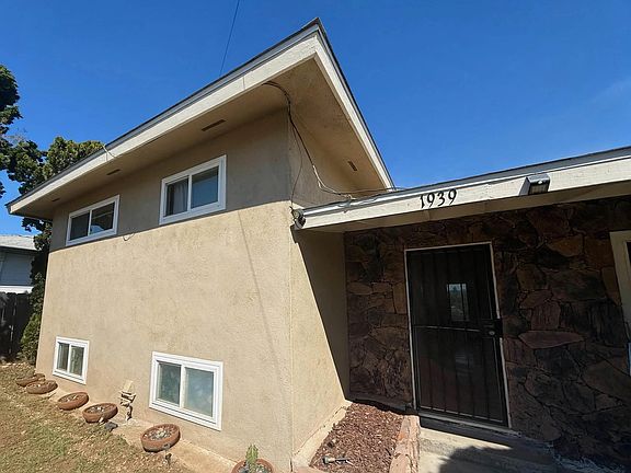 3rd image of 1939 Paradise St