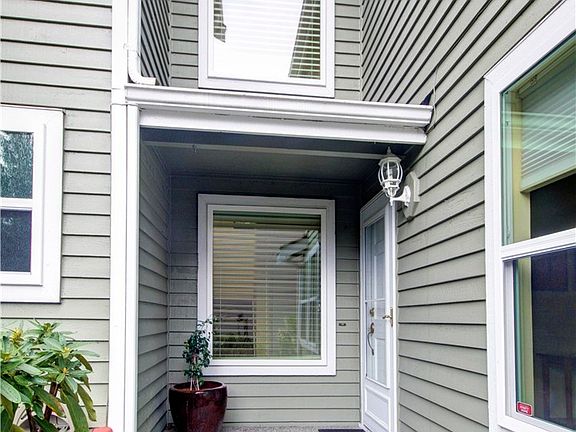 2nd image of 4114 244th Ln SE #42