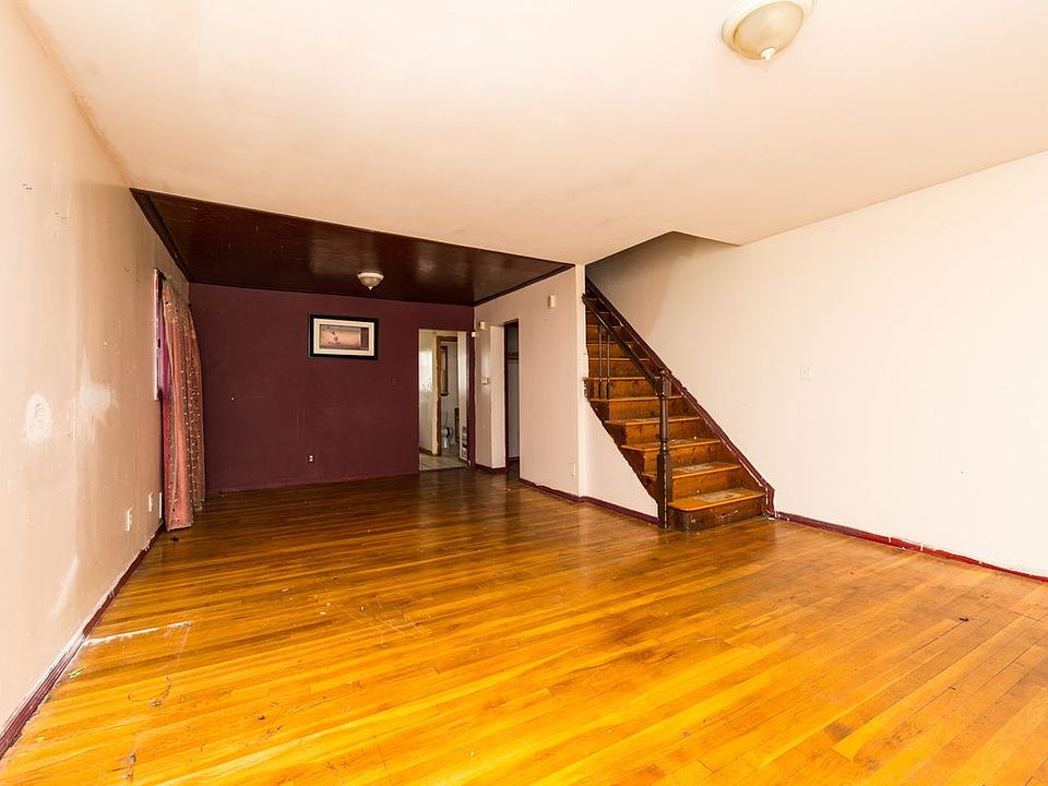 1st image of 11161 157th St