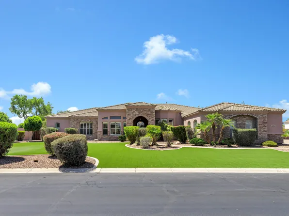 4682 S BANNING Drive, Gilbert, AZ 85297