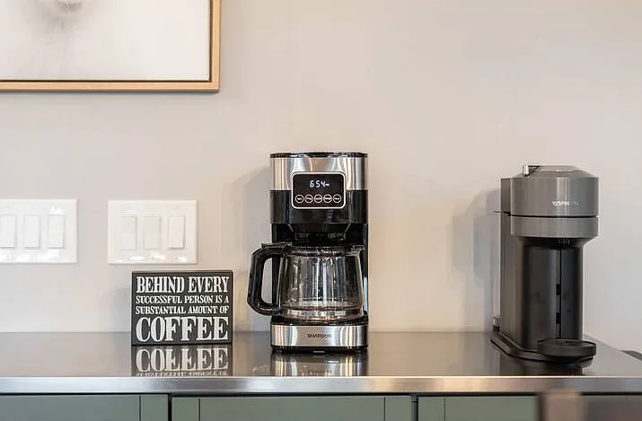 Drip and Keurig single-serve Coffee Maker