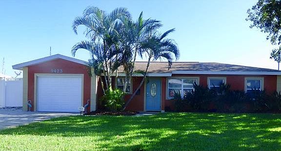 4th image of 9423 Sun Isle Dr NE