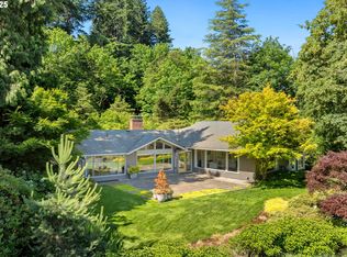 3925 SW Humphrey Blvd, Portland, OR 97221
