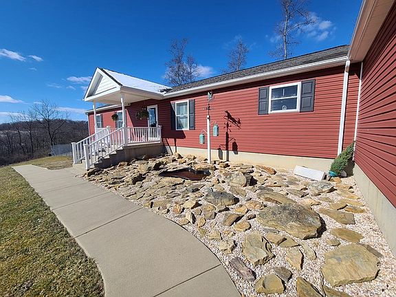 5th image of 1101 Tin Town Rd