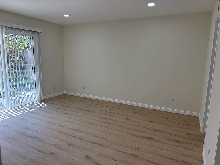 1920 E Kirkwood Ave #1920 — Photo 10