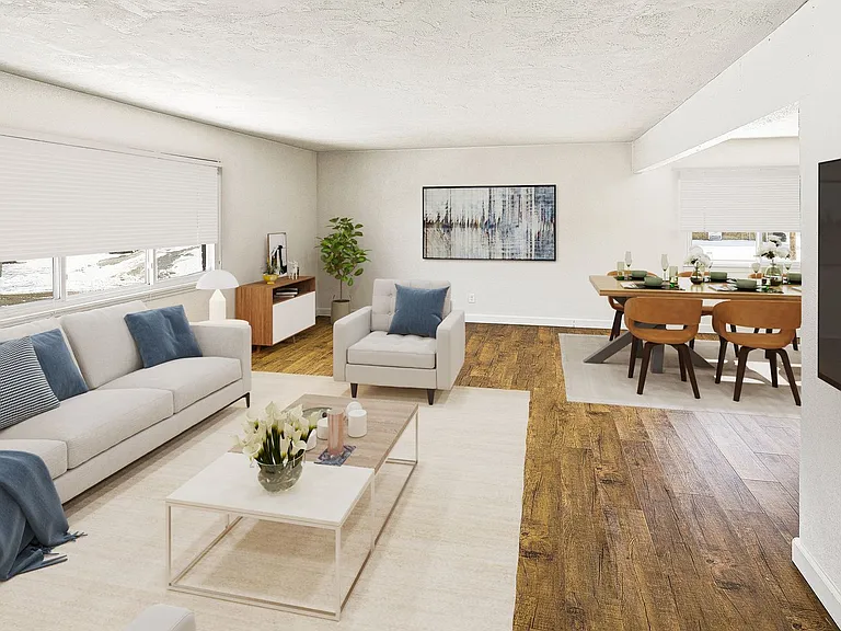 Green Door Apartments — Photo 12