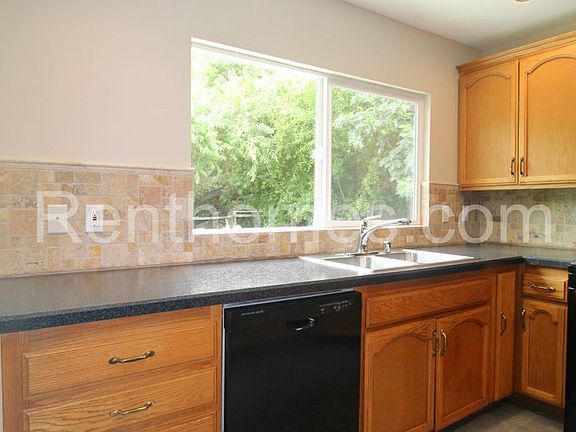 5th image of 13744 Fairgate Dr