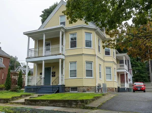 2 Haviland St, Worcester, MA 01602
