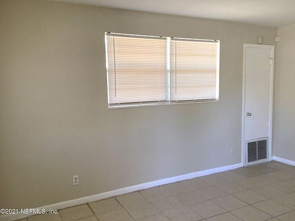 3rd image of 4508 Tango Ln W