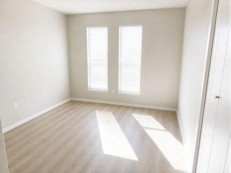 2130 Union Mill Rd — Photo 16