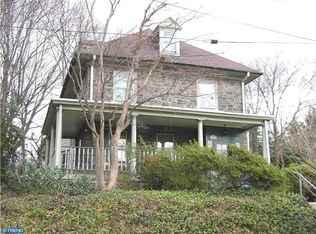 7946 Park Ave, Elkins Park, PA 19027