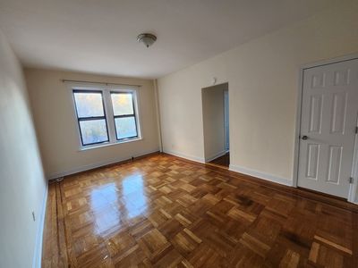 8515 120th St #5D, Jamaica, NY, 11415