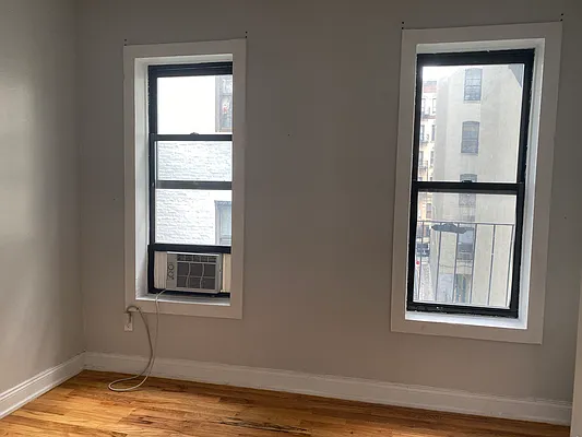 Rented by Compass | media 10