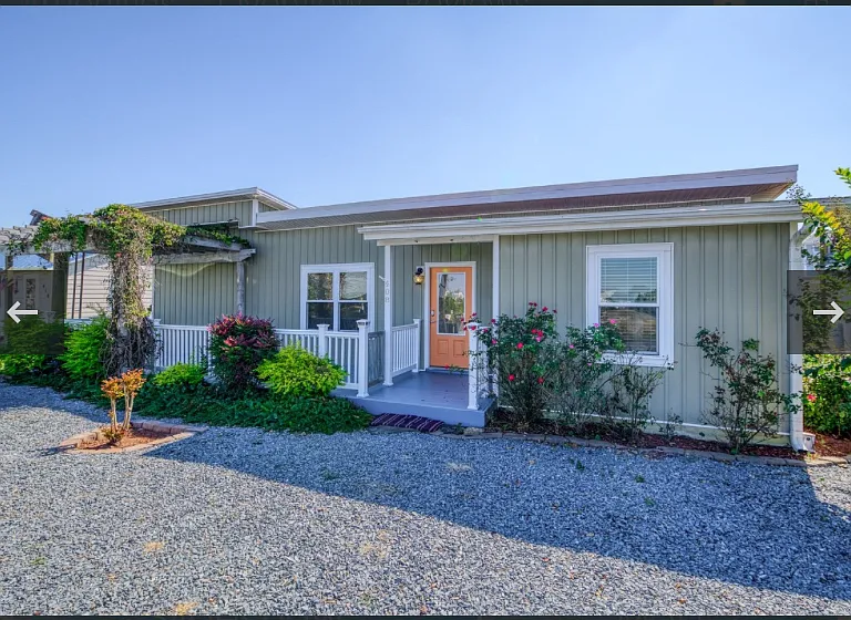 408 N Topsail Dr — Photo 1