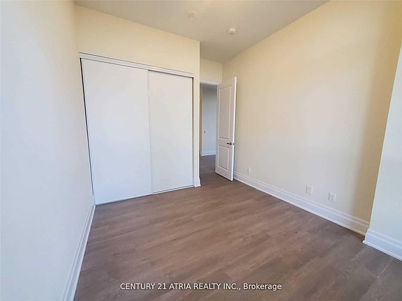 4th image of 9085 Jane St #102