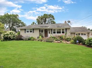 253 Carlton Ave, Washington, NJ 07882