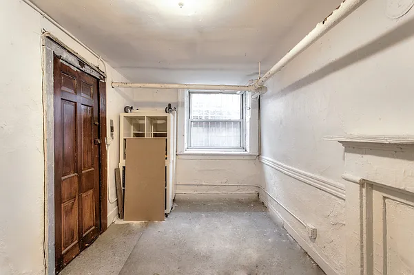 Sold by Kings Court Real Estate | media 22