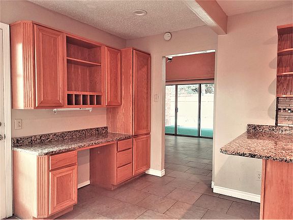 4th image of 5267 Santa Elena Cir