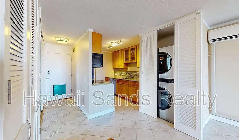 1676 Ala Moana Blvd #907 — Photo 4