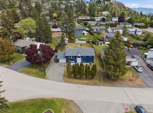 1542 Mount Dufferin Cres, Kamloops, BC V2E 1C2