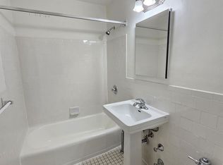 470 Tuckahoe R #10B, Yonkers, NY 10710