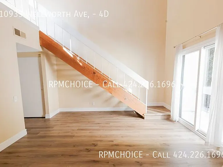 10933 Wellworth Ave #4D — Photo 23