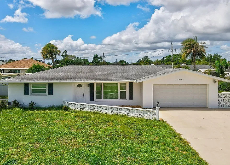 3513 Harbor Blvd