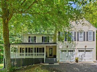 8147 Dulins Ford Rd, Marshall, VA 20115