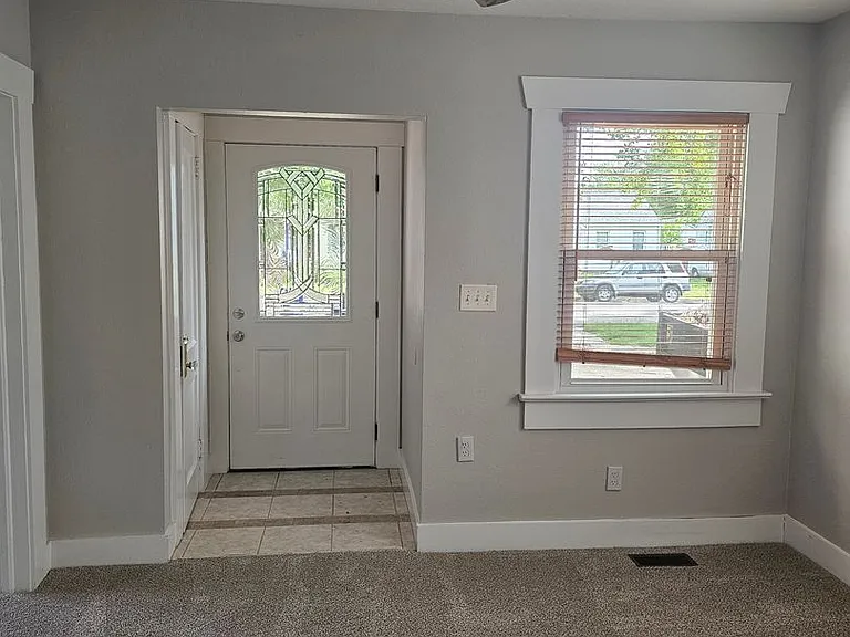 225 Beechwood Ave — Photo 4