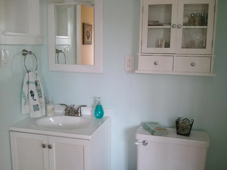 214 Avenue C — Photo 8