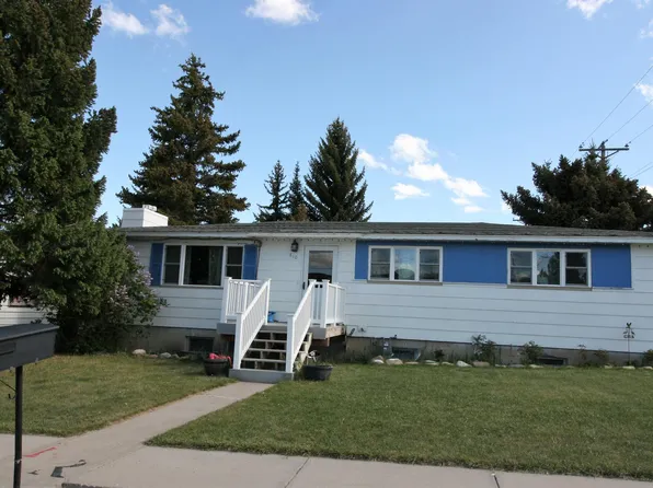 810 Elk St, Kemmerer, WY 83101