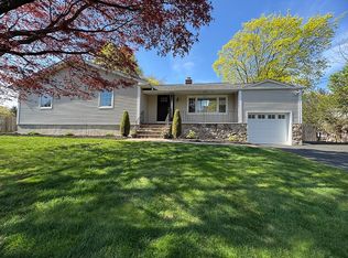 4 Rita Dr, Morris Plains, NJ 07950