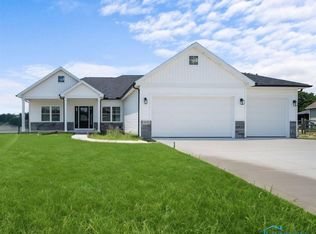 2922 Setter Point Dr, Maumee, OH 43537
