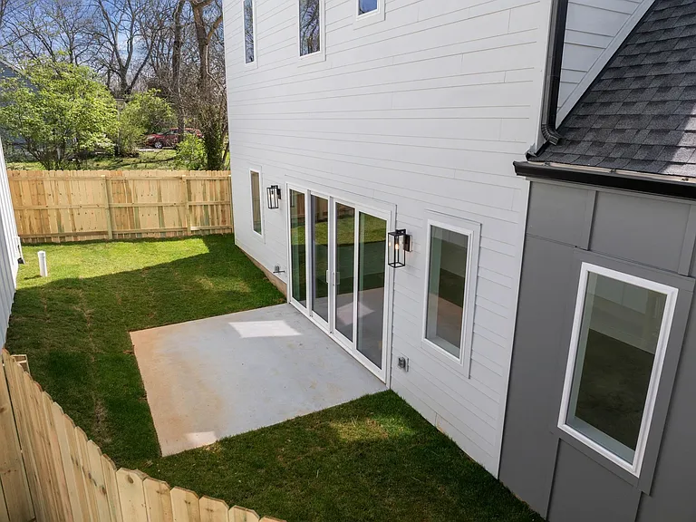 315A Edith Ave #A — Photo 8