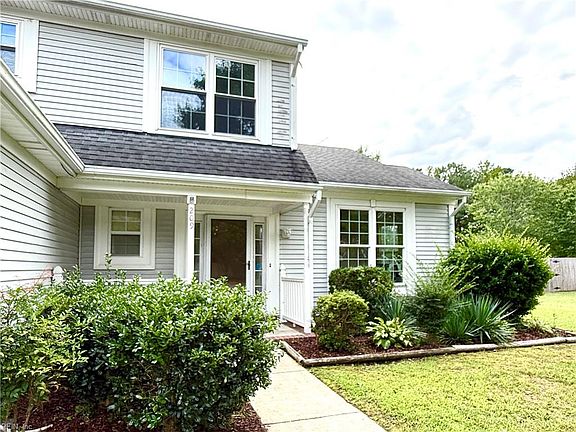 2nd image of 209 Springbrook Ln