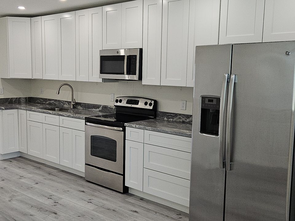 1st image of 4225 46th St N